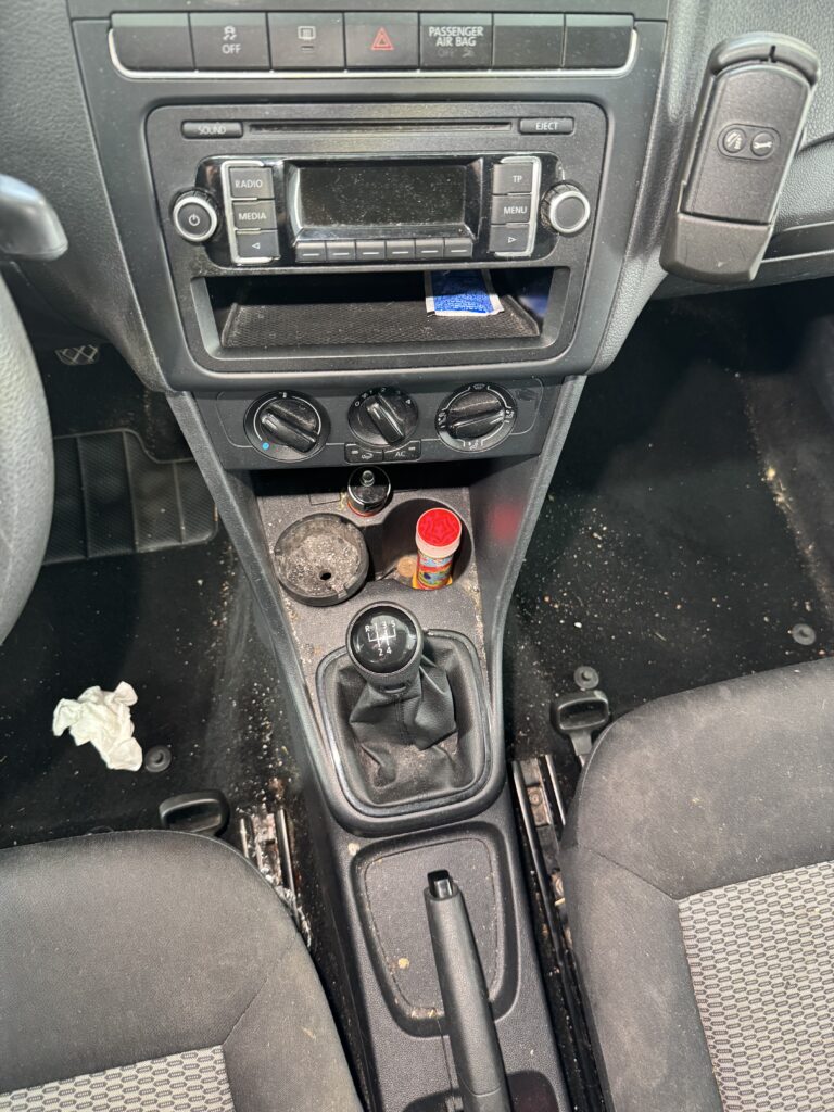 Innenraum 1 image00023